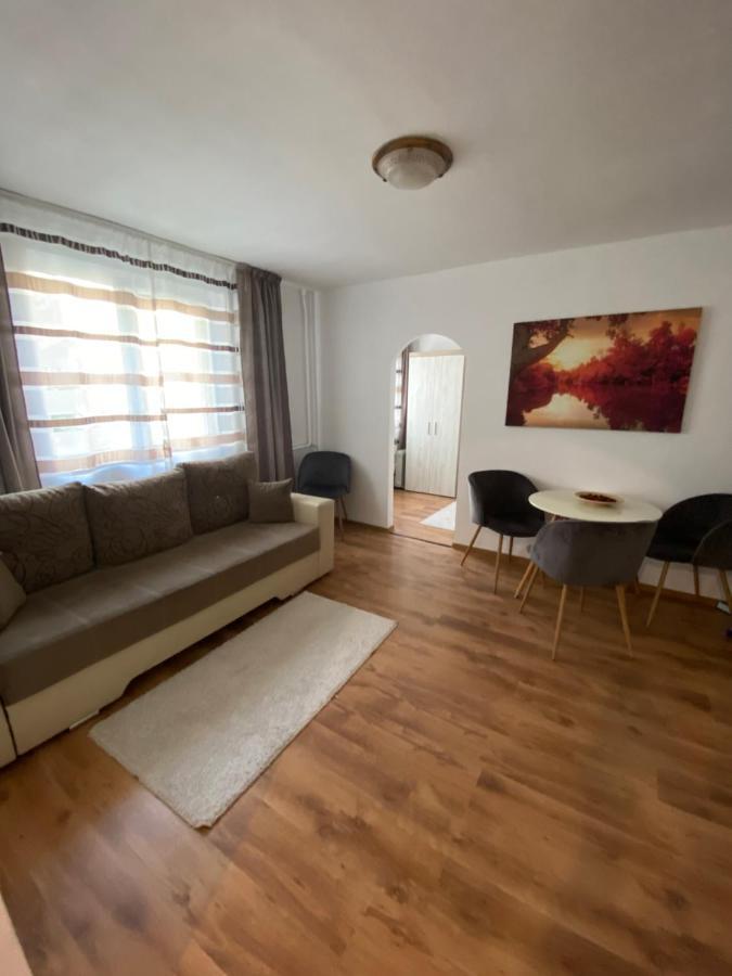 Focus Apartment 密古雷休治 外观 照片